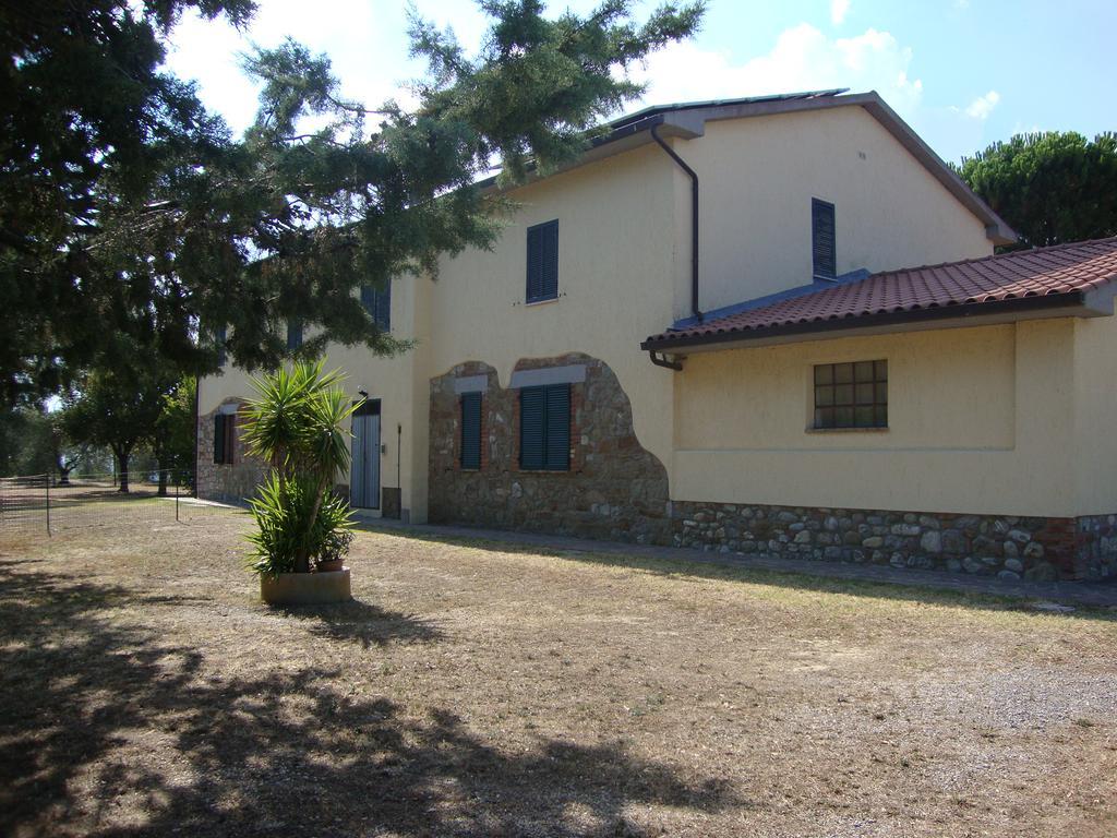 Agriturismo Podere Selvette カンパニャーティコ エクステリア 写真