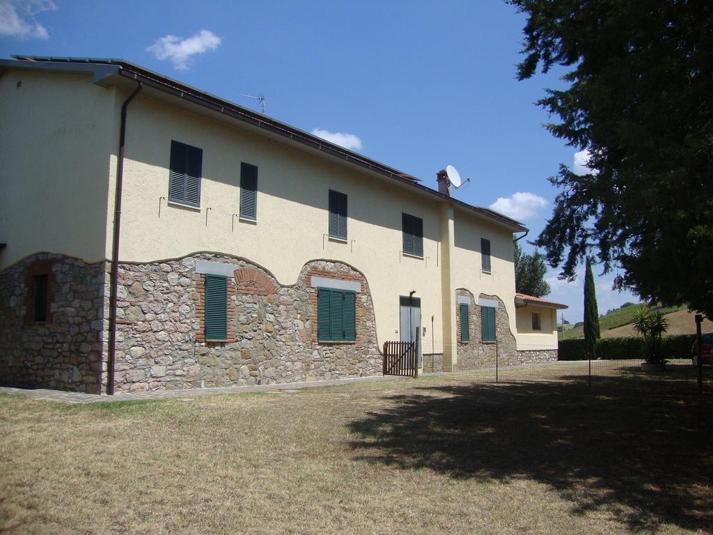 Agriturismo Podere Selvette カンパニャーティコ エクステリア 写真