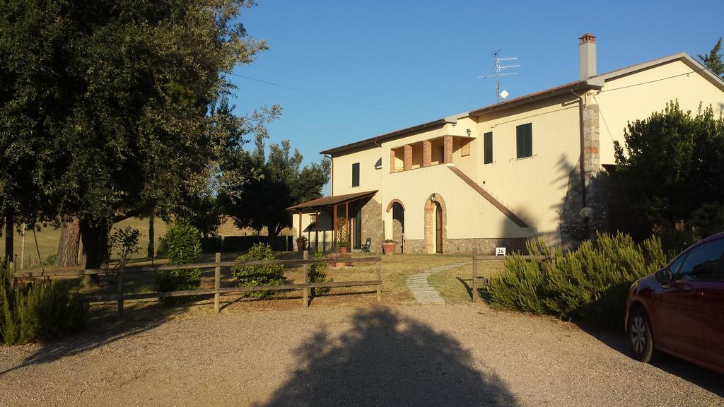 Agriturismo Podere Selvette カンパニャーティコ エクステリア 写真