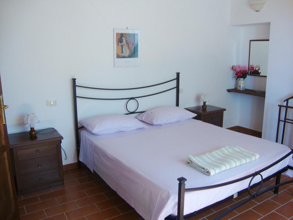 Agriturismo Podere Selvette カンパニャーティコ エクステリア 写真